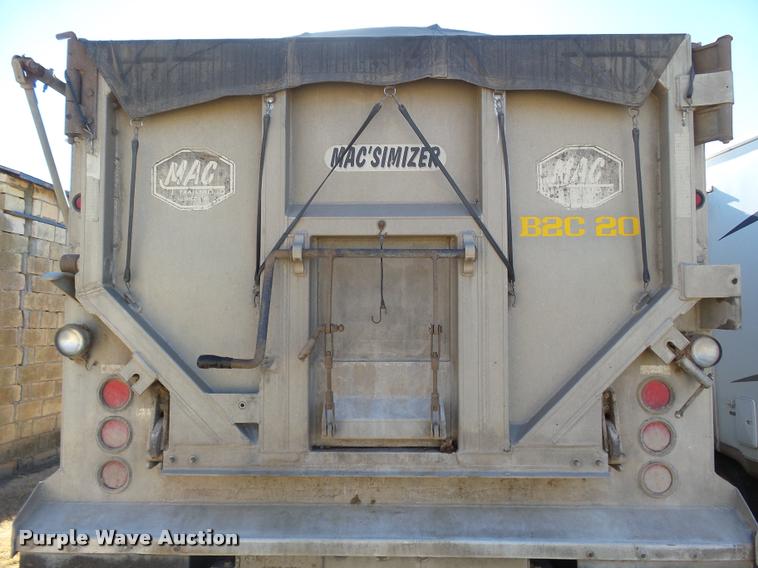 image for item DB1792 2004 MAC end dump trailer