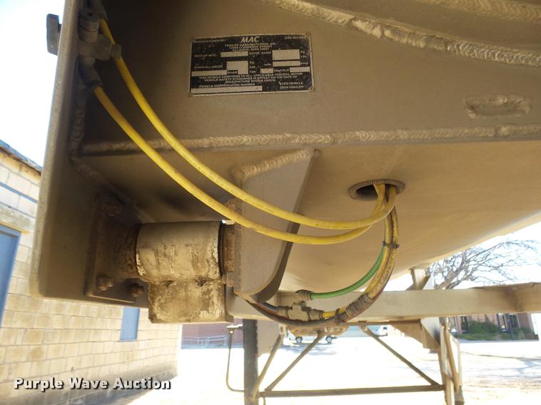 image for item DB1792 2004 MAC end dump trailer