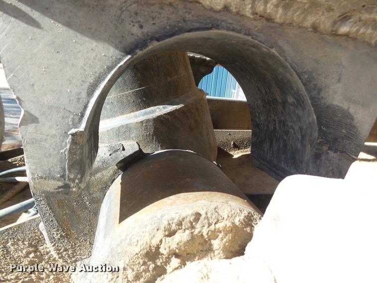 image for item DB1792 2004 MAC end dump trailer