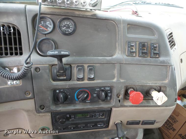 image for item DB2857 2007 Sterling A9500 semi truck