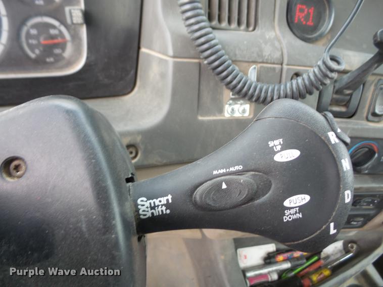 image for item DB2857 2007 Sterling A9500 semi truck