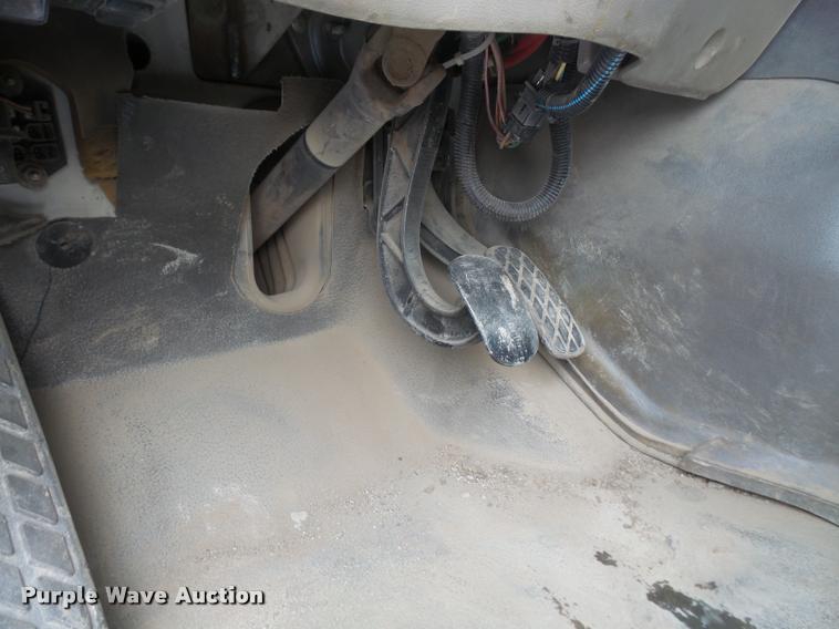 image for item DB2857 2007 Sterling A9500 semi truck