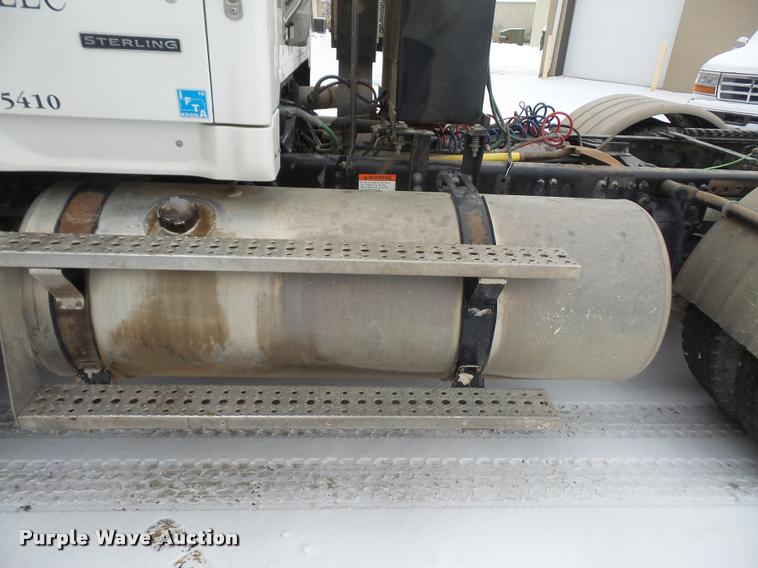 image for item DB2857 2007 Sterling A9500 semi truck