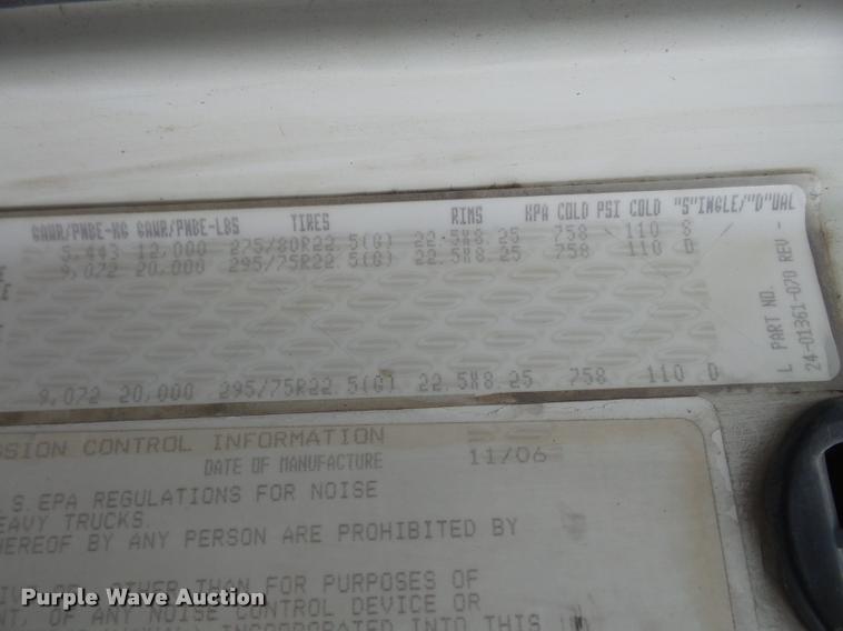 image for item DB2857 2007 Sterling A9500 semi truck