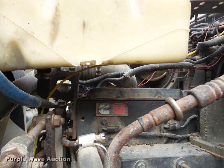 image for item DB5404 1994 Ford LTA9000 Aero Max 106 semi truck