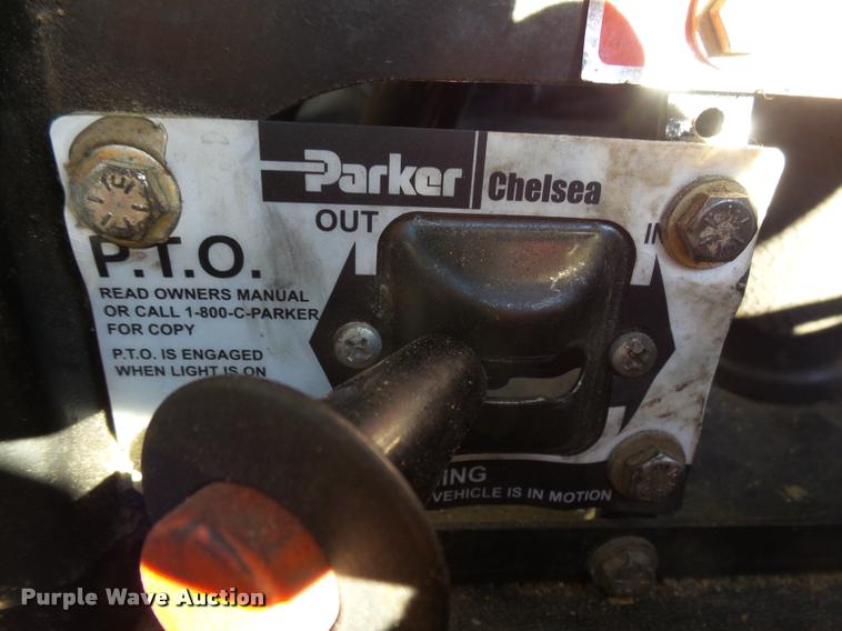 image for item J5452 2006 Freightliner Columbia semi truck