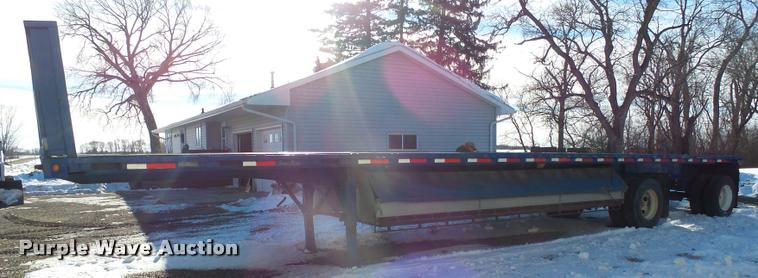 image for item J5453 1995 Great Dane flatbed trailer