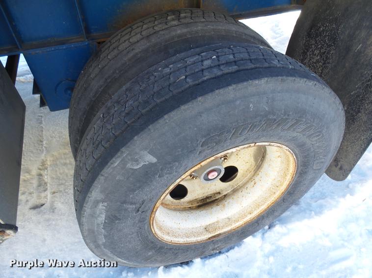 image for item J5453 1995 Great Dane flatbed trailer