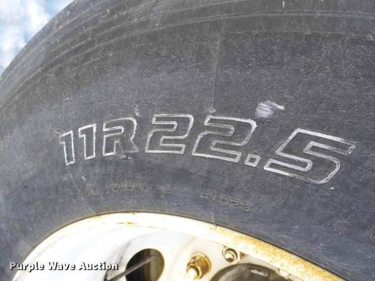 image for item J5453 1995 Great Dane flatbed trailer