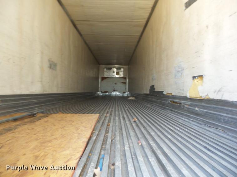 image for item J8667 1994 Utility V52R refrigerated van trailer