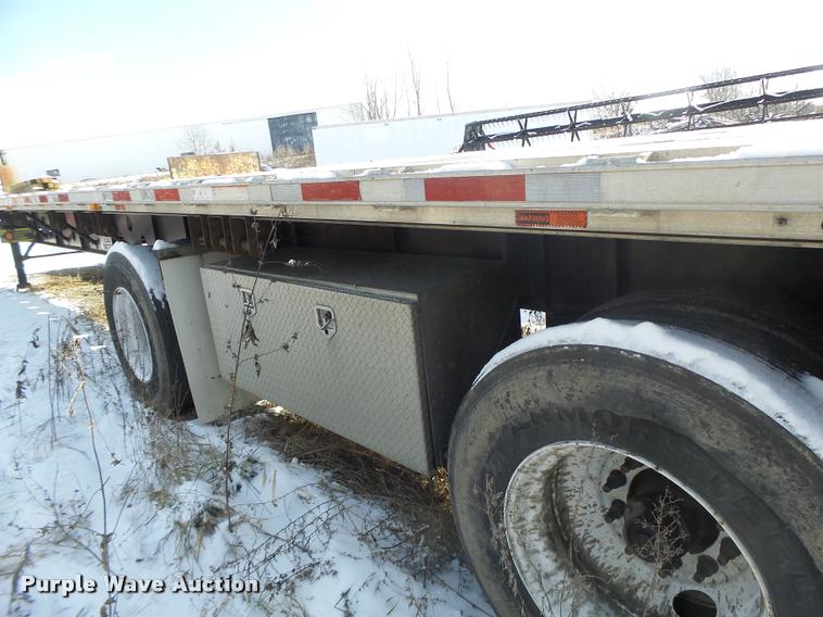 image for item K5506 2003 Transcraft TL-2000-W flatbed trailer
