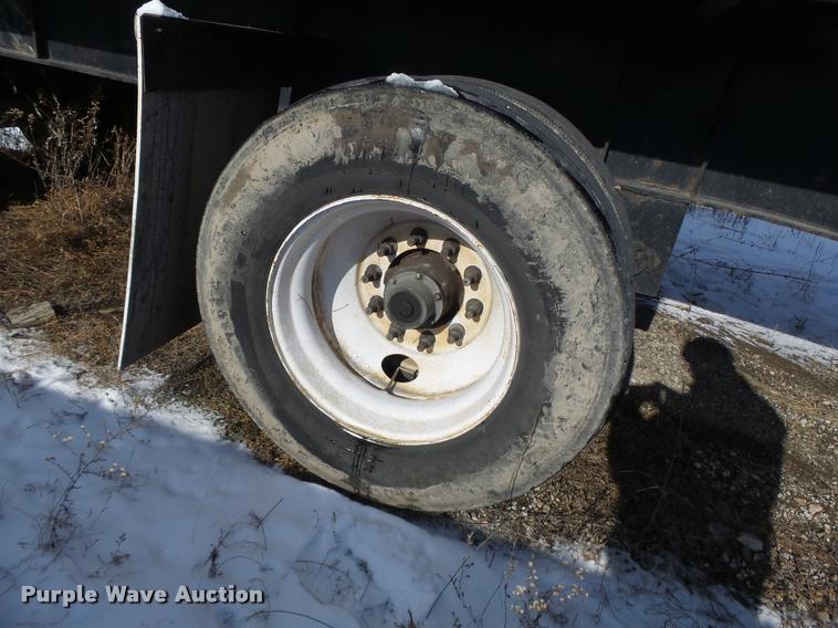 image for item K5506 2003 Transcraft TL-2000-W flatbed trailer