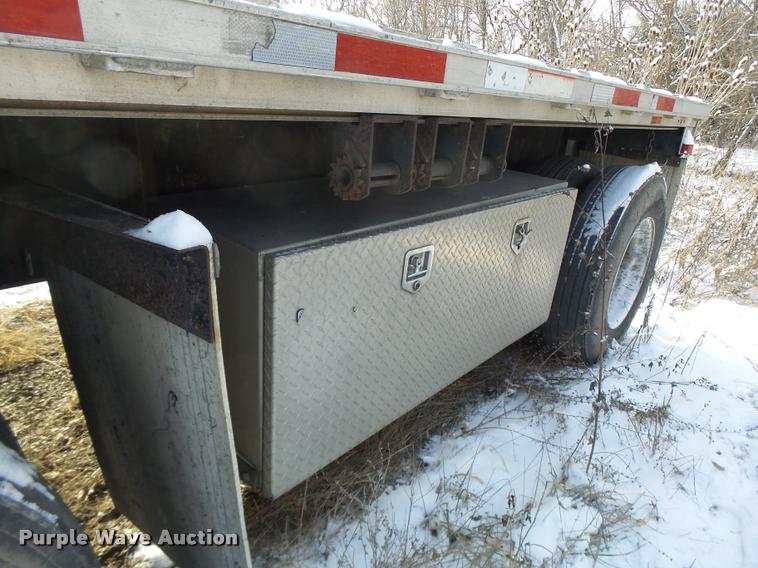 image for item K5506 2003 Transcraft TL-2000-W flatbed trailer