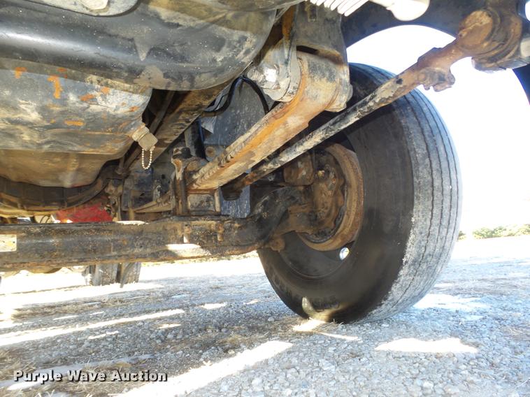 image for item L4224 2001 Mack CX613 Vision semi truck