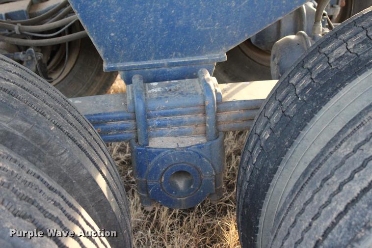 image for item L4944 2006 CPS TSD-39 end dump trailer