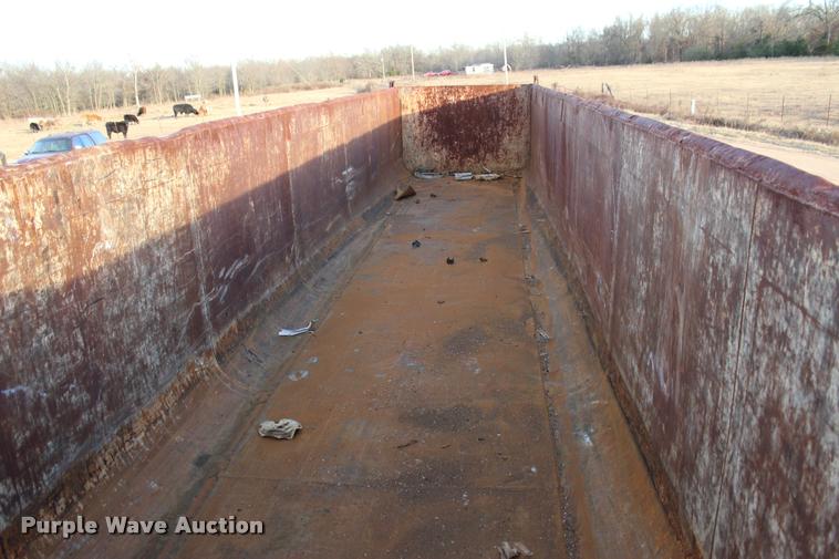 image for item L4944 2006 CPS TSD-39 end dump trailer