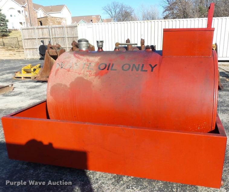 image for item AV9750 Waste oil storage tank