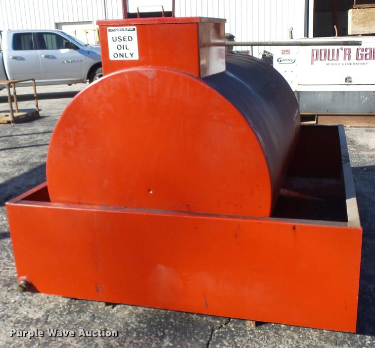 image for item AV9750 Waste oil storage tank
