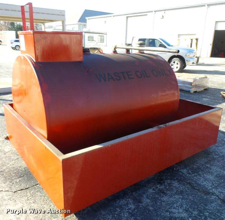 image for item AV9750 Waste oil storage tank