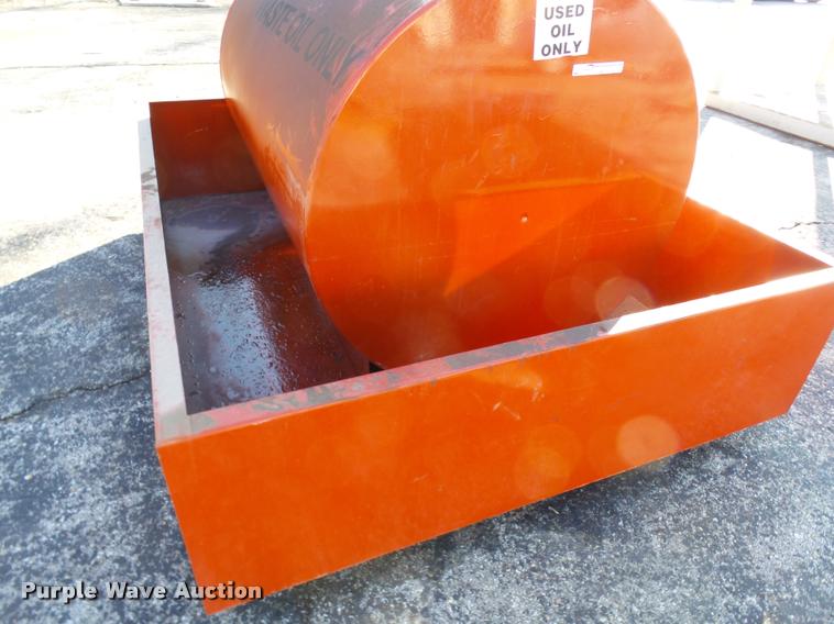 image for item AV9750 Waste oil storage tank