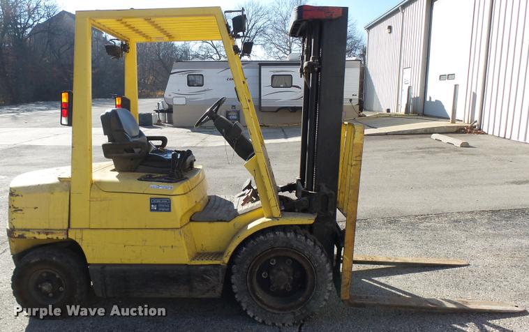 image for item CC9053 Hyster forklift