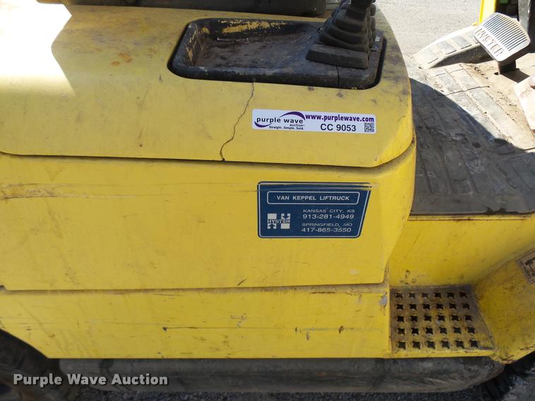 image for item CC9053 Hyster forklift