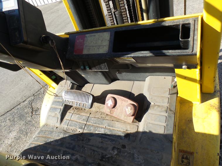 image for item CC9053 Hyster forklift