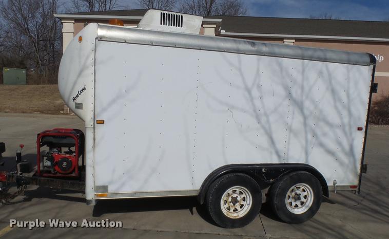 image for item CC9055 1992 Wells Cargo enclosed cargo trailer