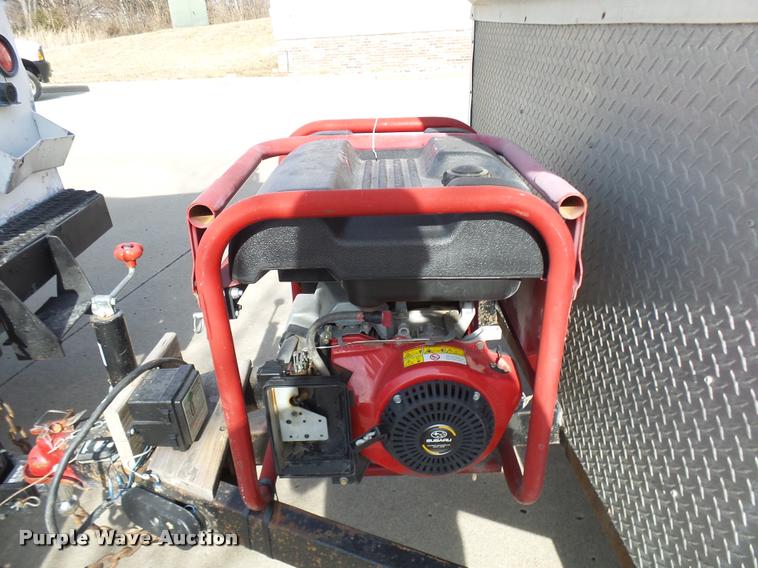 image for item CC9055 1992 Wells Cargo enclosed cargo trailer