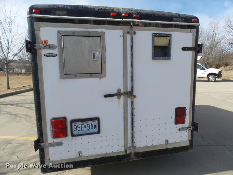 image for item CC9055 1992 Wells Cargo enclosed cargo trailer