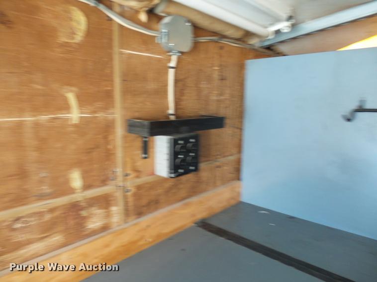 image for item CC9055 1992 Wells Cargo enclosed cargo trailer