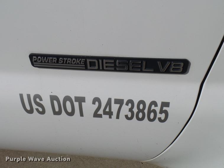 image for item CC9058 2001 Ford F450 Super Duty XL bucket truck