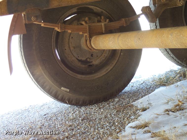 image for item DA5208 1994 Shop built utility trailer