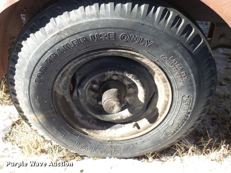 image for item DA5208 1994 Shop built utility trailer