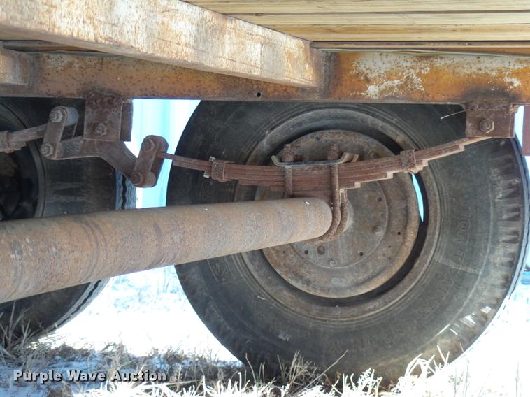 image for item DA5208 1994 Shop built utility trailer