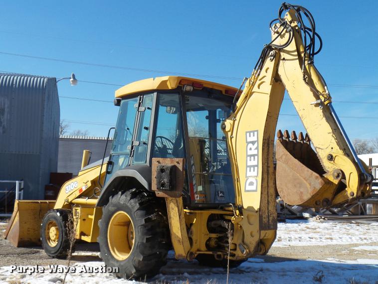 image for item DA5213 2001 John Deere 310G backhoe