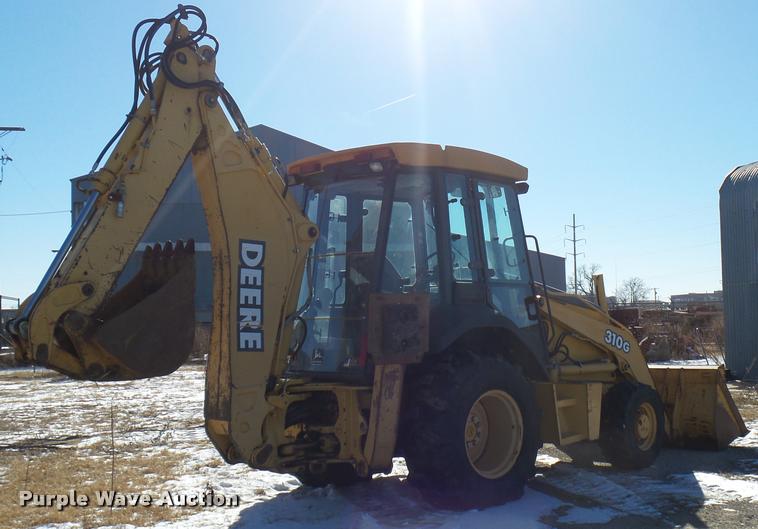 image for item DA5213 2001 John Deere 310G backhoe