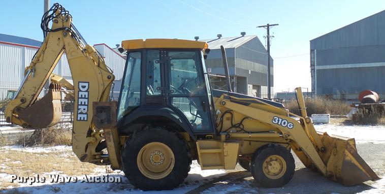 image for item DA5213 2001 John Deere 310G backhoe