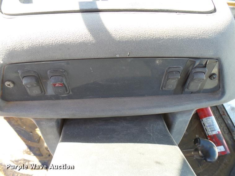 image for item DA5213 2001 John Deere 310G backhoe