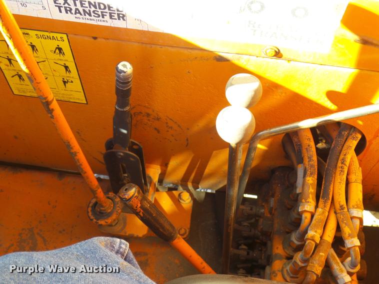 image for item DA5214 Lull 844 TT-34 Highlander telehandler