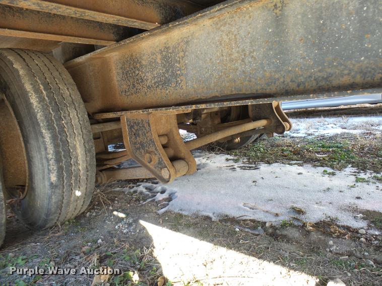 image for item DA5215 1999 Trail King TK401P-2600 equipment trailer