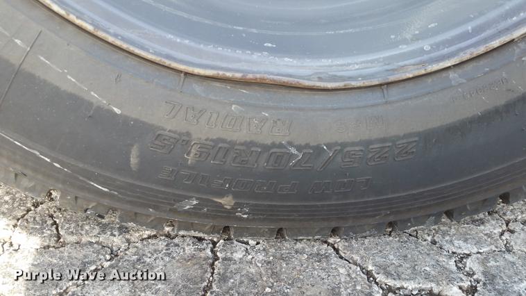 image for item DA5828 2008 Ford F550 Crew Cab utility truck