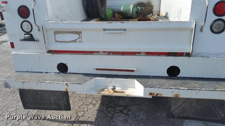 image for item DA5828 2008 Ford F550 Crew Cab utility truck