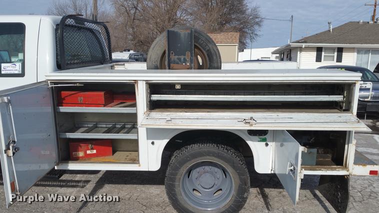 image for item DA5828 2008 Ford F550 Crew Cab utility truck