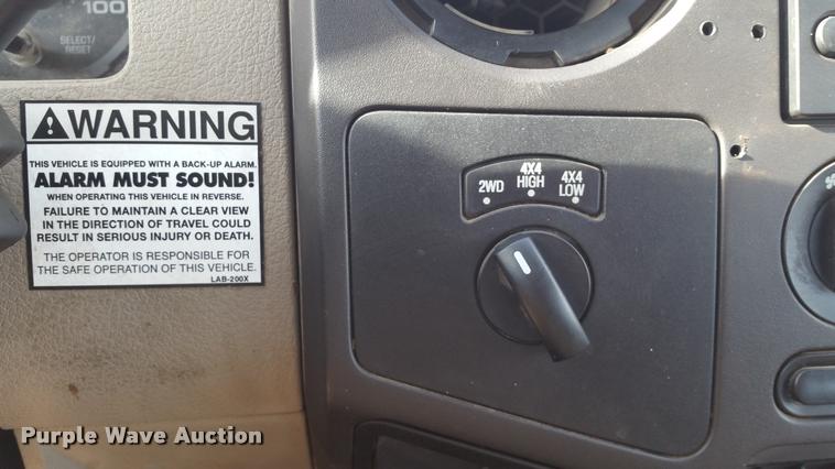 image for item DA5828 2008 Ford F550 Crew Cab utility truck