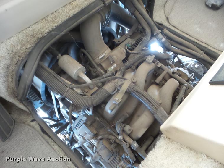 image for item DA7501 2002 Winnebago Sightseer RV