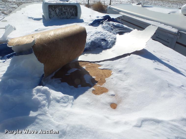 image for item DA7501 2002 Winnebago Sightseer RV