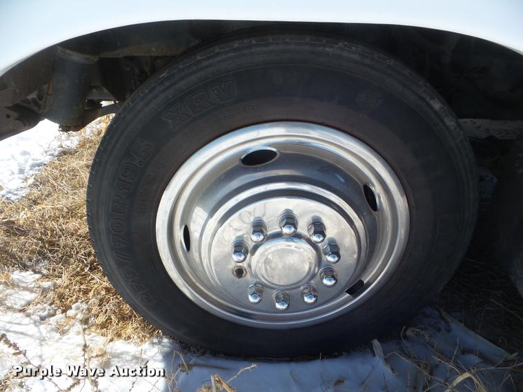 image for item DA7501 2002 Winnebago Sightseer RV