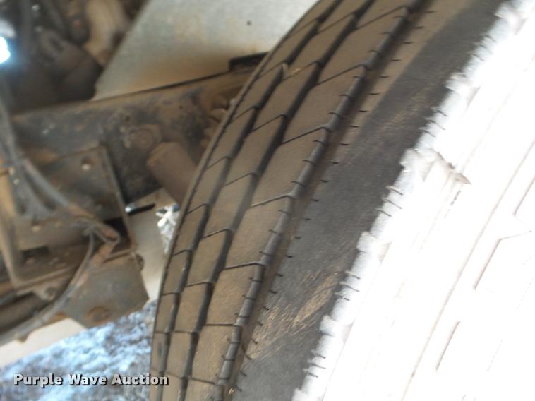 image for item DA7501 2002 Winnebago Sightseer RV