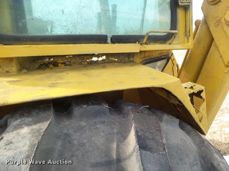 image for item DA7502 Massey-Ferguson MF300A backhoe